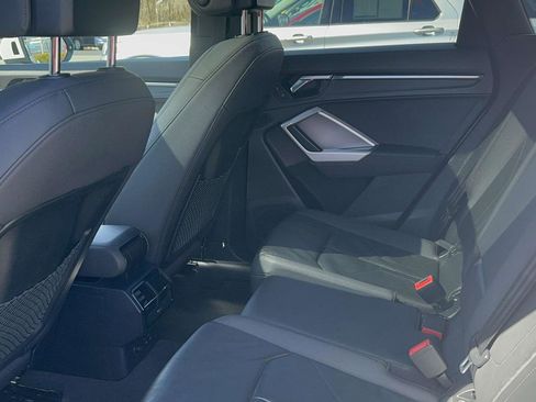 Used 2019 Audi Q3 2.0T Premium w/ Convenience Package AWD/4WD image 32