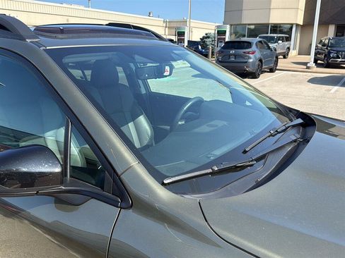 Used 2025 Subaru Outback Onyx Edition AWD/4WD image 4