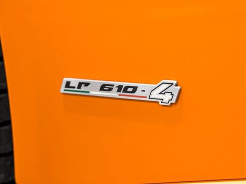 Used 2015 Lamborghini Huracan LP 610-4 image 43