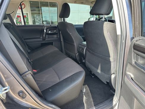 Used 2021 Toyota 4Runner TRD Off-Road image 17