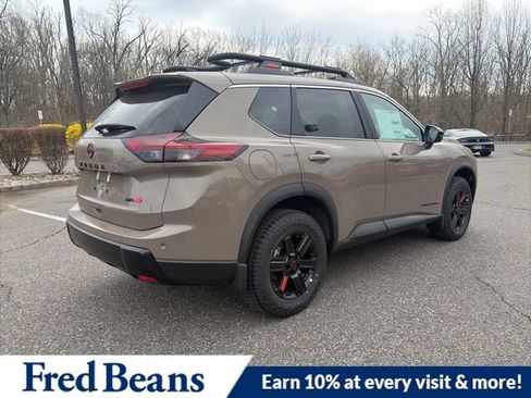 New 2026 Nissan Rogue SV w/ Rock Creek Premium Package AWD/4WD image 9
