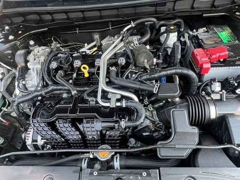 Used 2022 Nissan Altima 2.5 SV FWD image 33