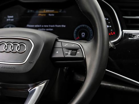 Used 2022 Audi Q8 Premium Plus w/ Premium Plus Package image 22