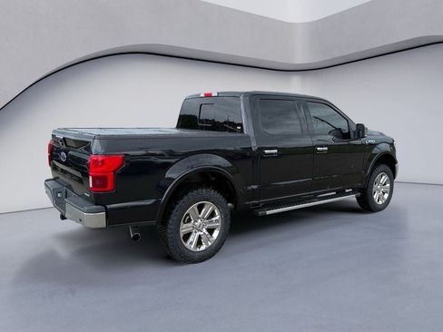 Used 2019 Ford F150 Lariat w/ Equipment Group 502A Luxury AWD/4WD image 5