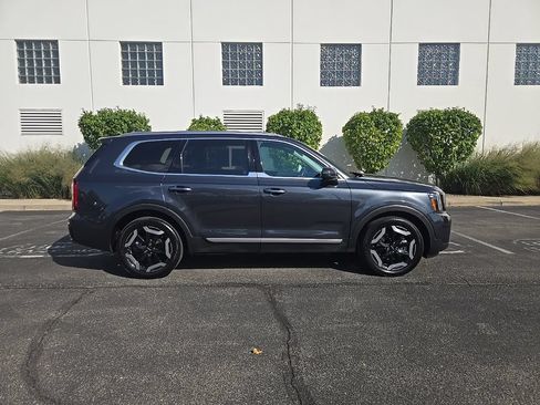 Used 2024 Kia Telluride S w/ S Sunroof Package AWD/4WD image 8