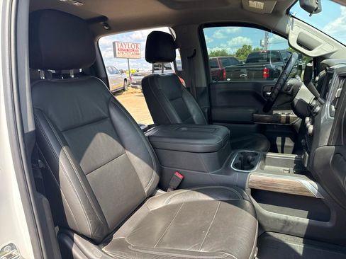 Used 2020 Chevrolet Silverado 1500 LT Trail Boss AWD/4WD image 47