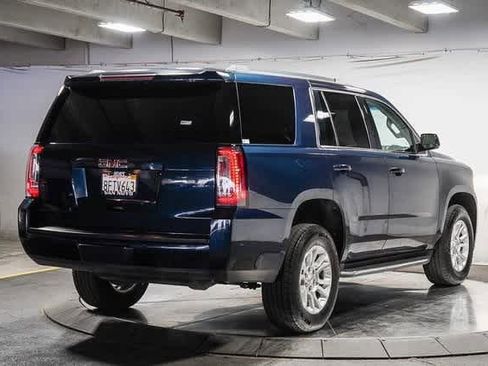 Used 2018 GMC Yukon SLE image 4