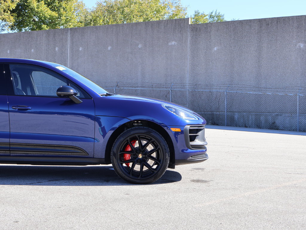 Certified 2026 Porsche Macan GTS AWD/4WD image 10
