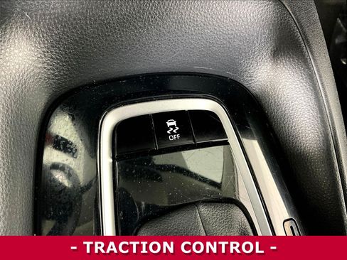 Used 2024 Toyota Corolla LE FWD image 38