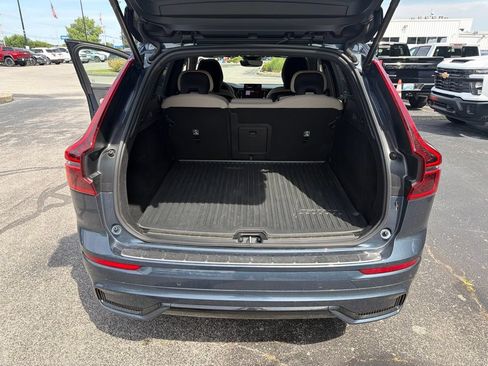 Used 2026 Volvo XC60 B5 Plus AWD/4WD image 8