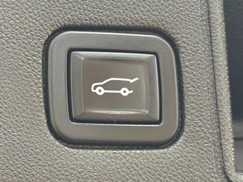 Used 2020 GMC Terrain Denali AWD/4WD image 32
