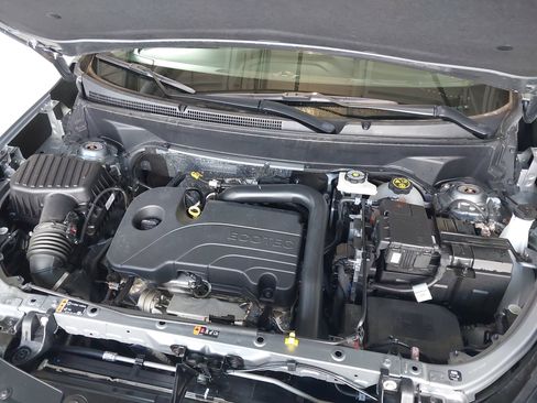 Used 2023 Chevrolet Equinox LS w/ LS Convenience Package image 30