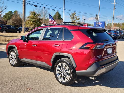 Used 2025 Toyota RAV4 Limited image 5