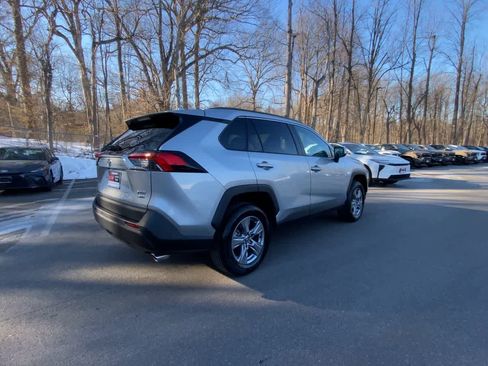 Used 2024 Toyota RAV4 XLE image 16