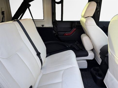 Used 2015 Jeep Wrangler Unlimited Sport w/ Quick Order Package 24S image 25