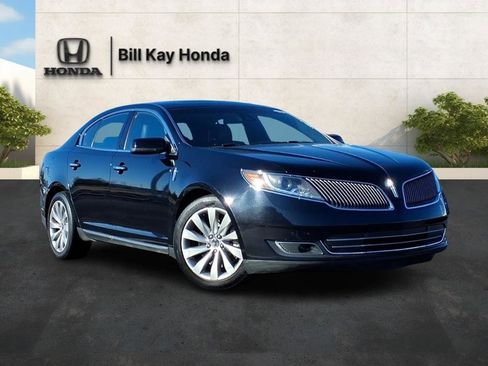 Used 2016 Lincoln MKS FWD image 5