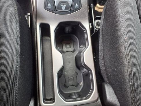 Used 2022 Jeep Renegade Latitude w/ Convenience Group image 20