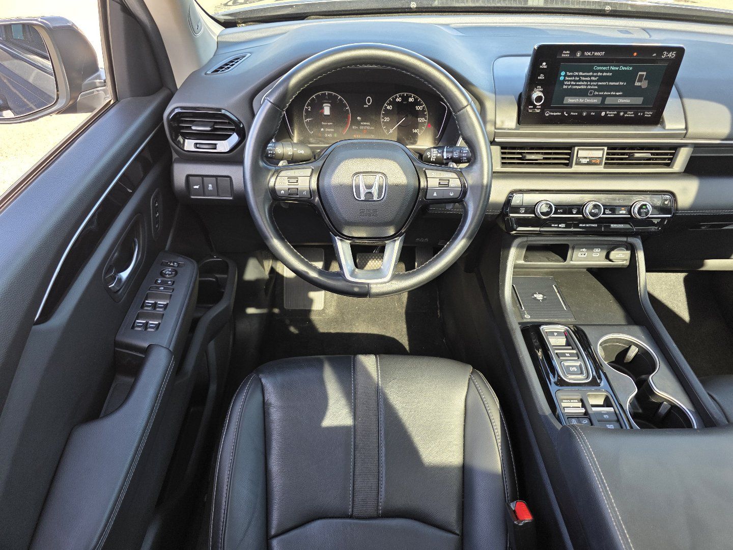 Certified 2025 Honda Pilot Touring image 26