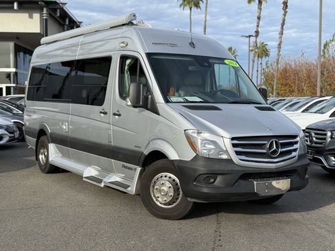 Used 2014 Mercedes-Benz Sprinter 3500 image 1