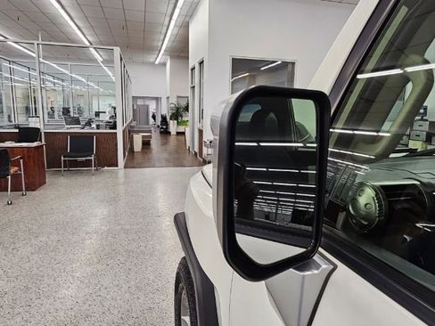 Used 2013 Toyota FJ Cruiser 4WD w/ Upgrade Pkg image 33