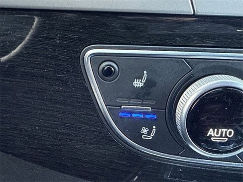 Used 2019 Audi Q7 2.0T Premium Plus w/ Premium Plus Package image 21