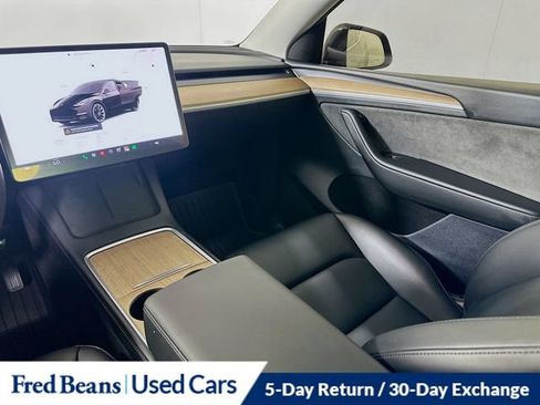 Used 2024 Tesla Model Y Long Range AWD/4WD image 28