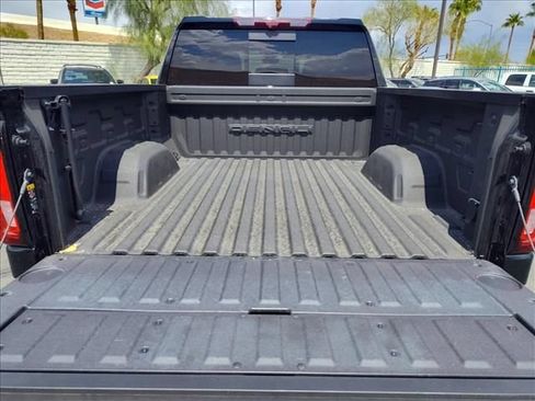 Used 2024 GMC Sierra 1500 Denali w/ Denali Reserve Package AWD/4WD image 13