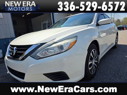 Used 2018 Nissan Altima 2.5 S w/ S Convenience Package image 1