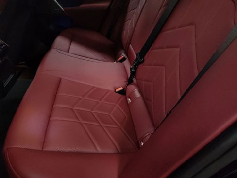 Certified 2025 BMW 540i xDrive image 24