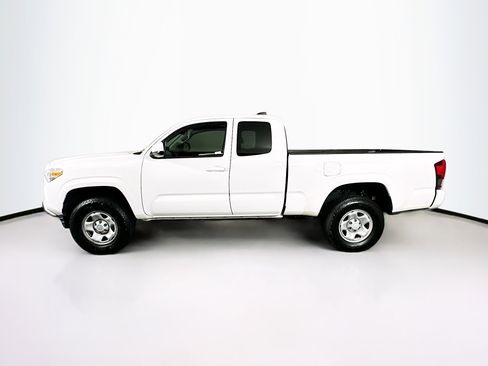 Used 2021 Toyota Tacoma SR w/ SR Convenience Package RWD image 4