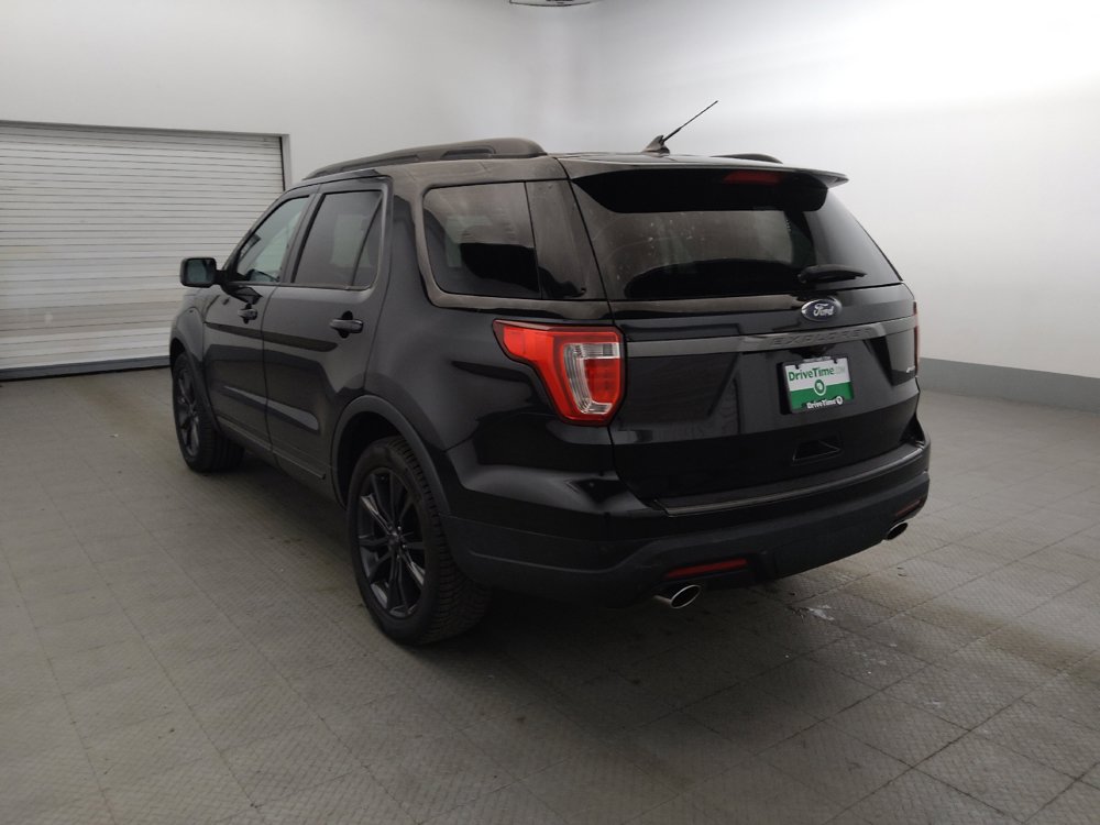 Used 2019 Ford Explorer XLT w/ Equipment Group 202A AWD/4WD image 5