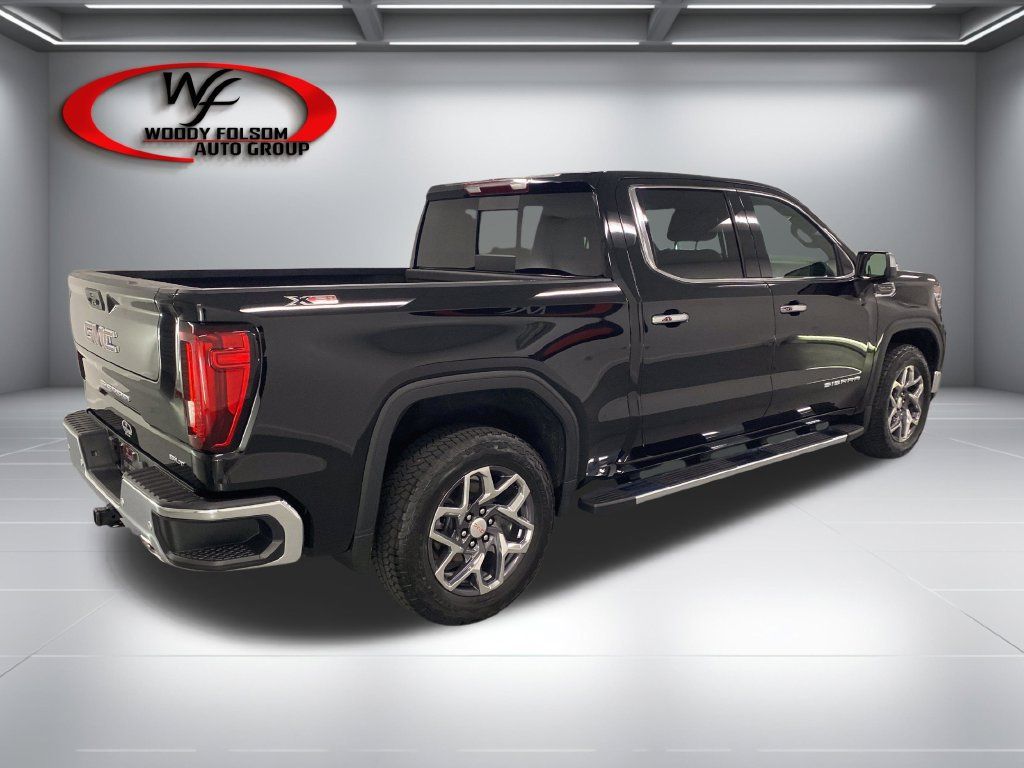Used 2025 GMC Sierra 1500 SLT w/ SLT Premium Plus Package AWD/4WD image 7