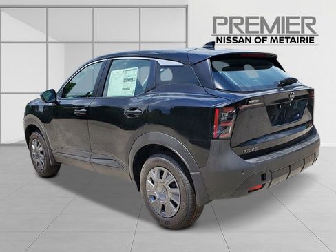 New 2026 Nissan Kicks S image 4