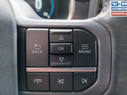 Used 2023 Ford F150 Lariat AWD/4WD image 16