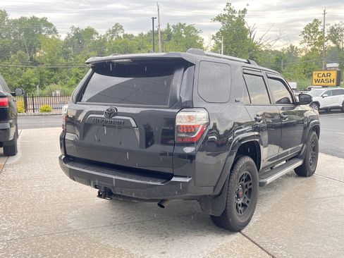 Certified 2024 Toyota 4Runner SR5 Premium AWD/4WD image 3