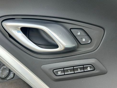 Used 2023 Chevrolet Camaro ZL1 image 30