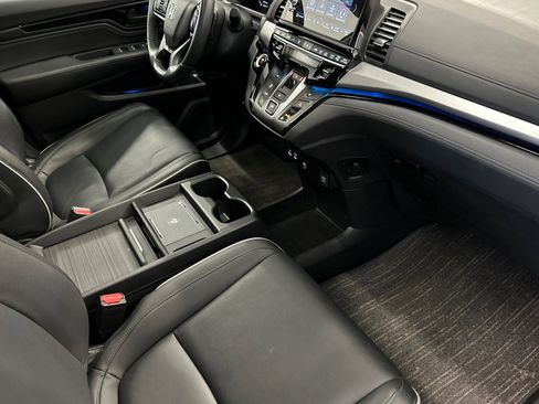 Used 2025 Honda Odyssey Touring image 31