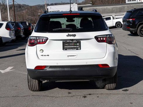 New 2026 Jeep Compass Limited image 5