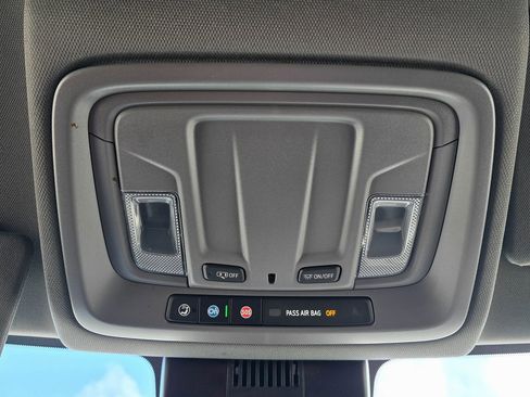 Used 2026 Chevrolet Silverado 1500 Custom Trail Boss w/ Turbomax Blackout Package image 25