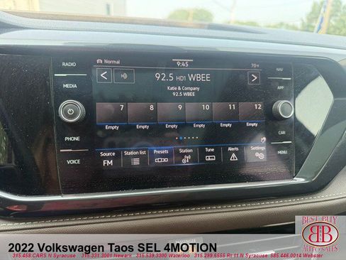 Used 2022 Volkswagen Taos SEL w/ Panoramic Sunroof Package AWD/4WD image 15