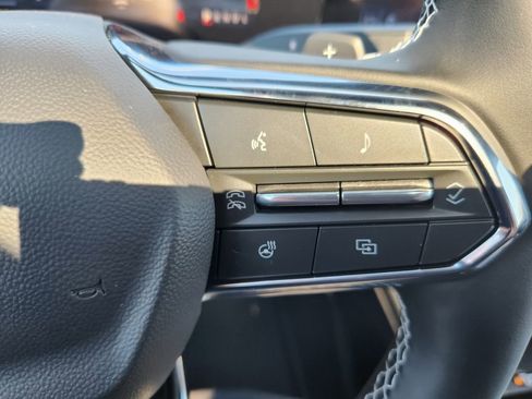 New 2026 Chevrolet Traverse Z71 w/ Driver Confidence Package image 17