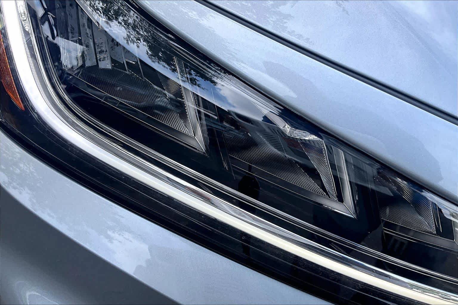 New 2027 Volkswagen Jetta SE FWD image 13