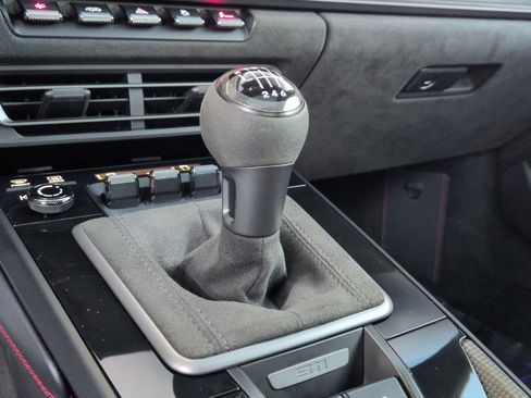 Certified 2023 Porsche 911 Carrera GTS image 21