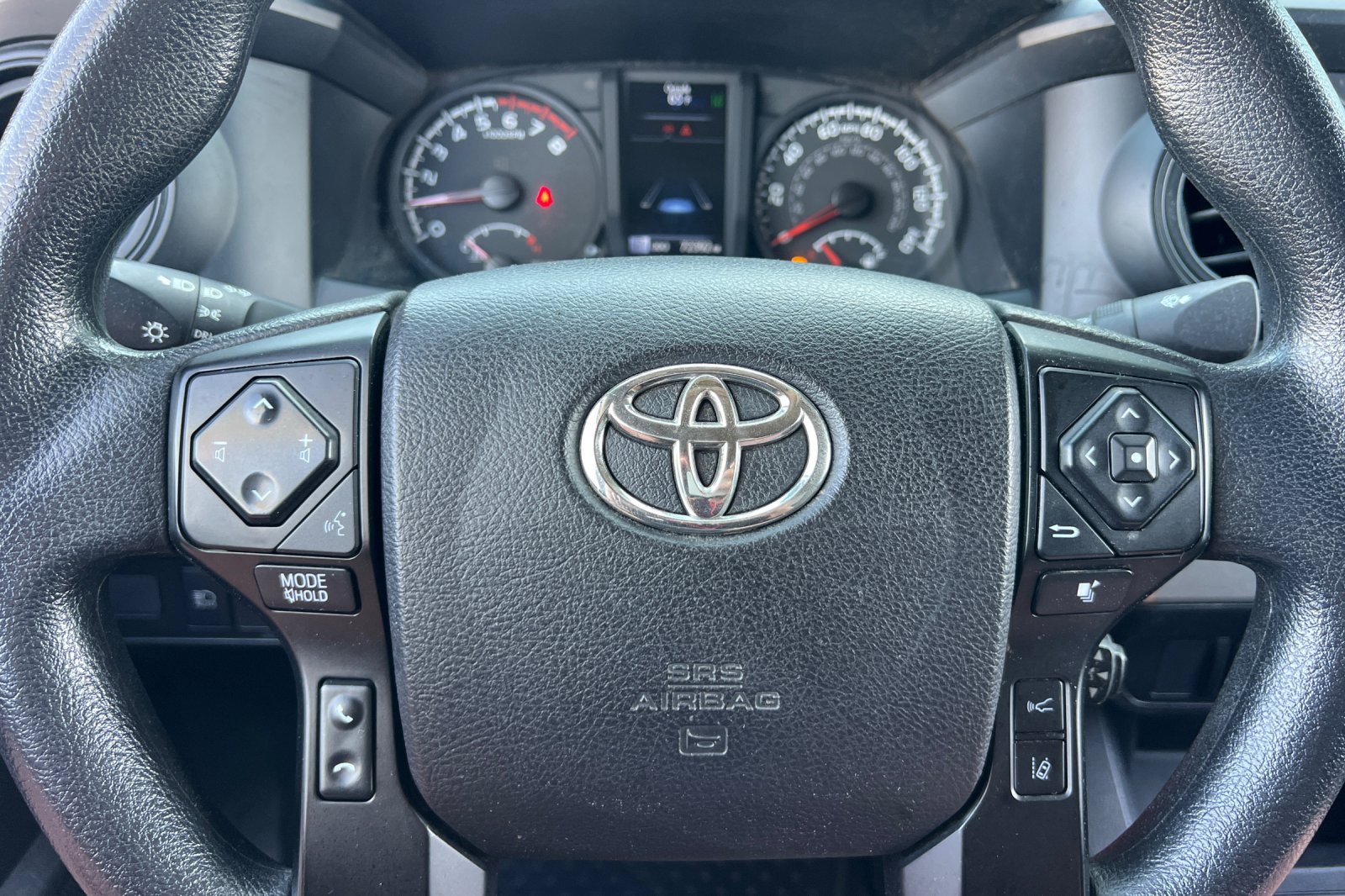 Used 2022 Toyota Tacoma SR RWD image 27