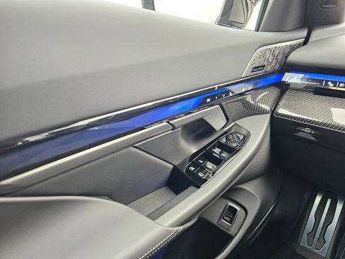 New 2026 BMW M5 w/ Carbon Package image 28