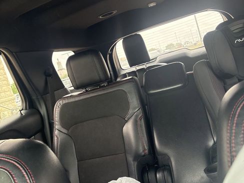 Used 2019 Ford Explorer XLT w/ Equipment Group 202A image 15