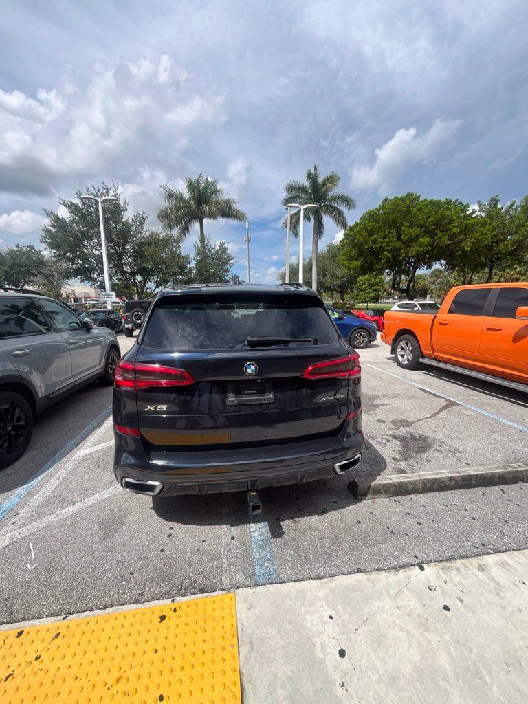 Used 2019 BMW X5 xDrive40i w/ M Sport Package AWD/4WD image 20