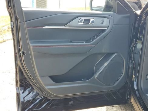 New 2026 Ford Explorer ST-Line AWD/4WD image 11