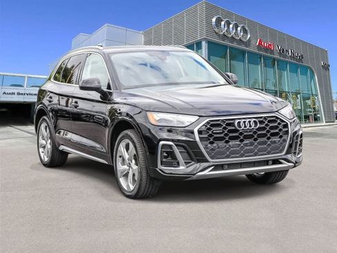 Used 2023 Audi Q5 2.0T Prestige w/ Prestige Package AWD/4WD image 5