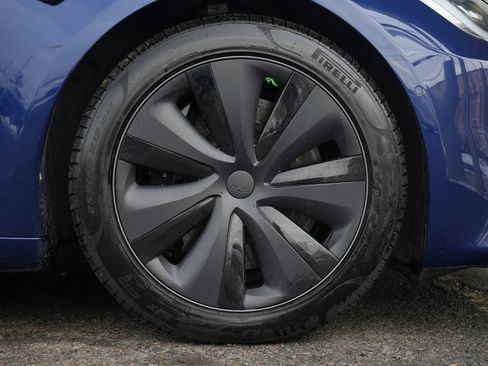 Used 2021 Tesla Model S Long Range image 12